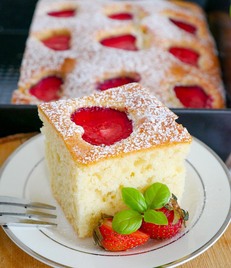 Torta alle Fragole Soffice: Una Delizia Irresistibile per Ogni Occasione