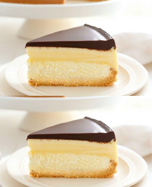 Cheesecake Boston Cream: Un Dolce Due Volte Goloso che Conquista al Primo Morso