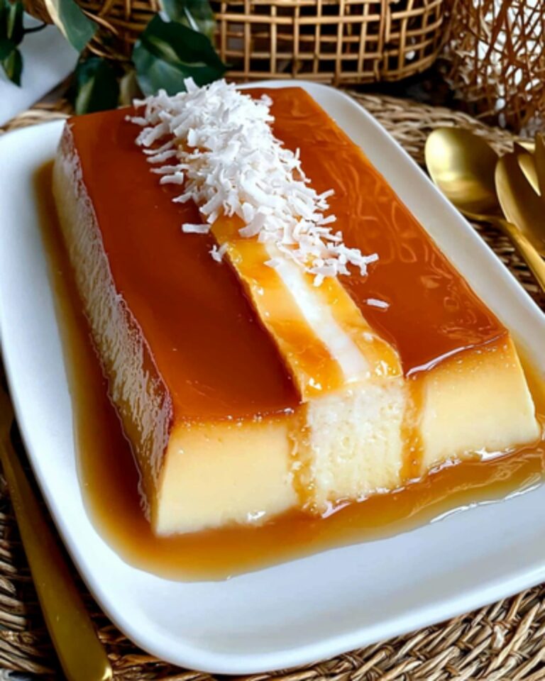 Delizia Tropicale: Flan al Cocco con Caramello e Profumo di Lime"