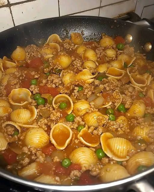 Orecchiette alla Boscaiola: Il Sapore del Bosco in un Primo Rustico e Avvolgente