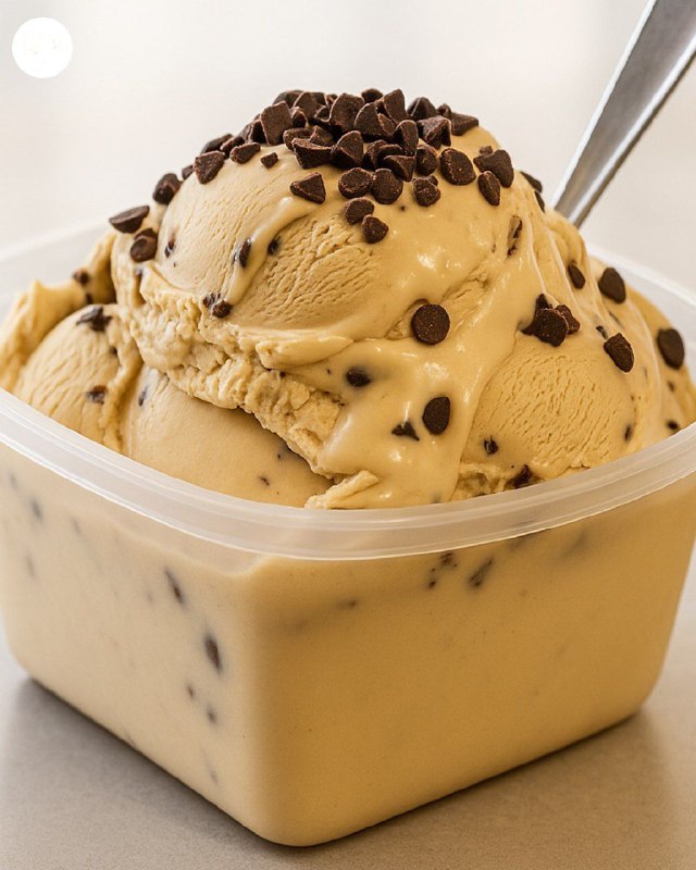 Gelato al Caffè Cremoso in 5 Minuti – Solo 4 Ingredienti, Nessuna Gelatiera!