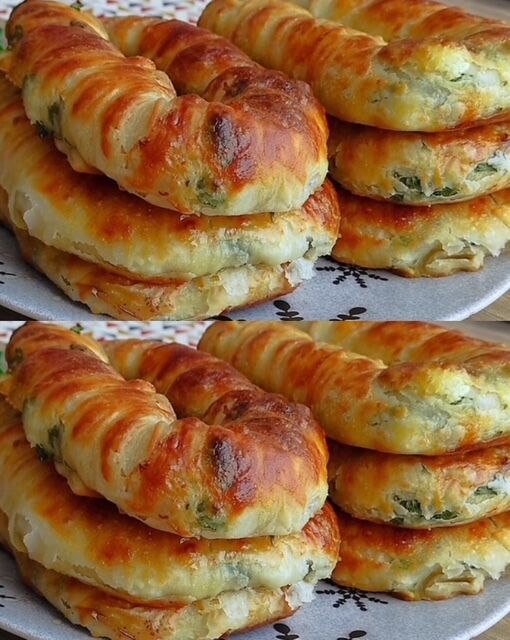 Non importa quante ne prepari, saranno tutte mangiate appena sfornate... Ricetta per banichki facili e deliziosi...