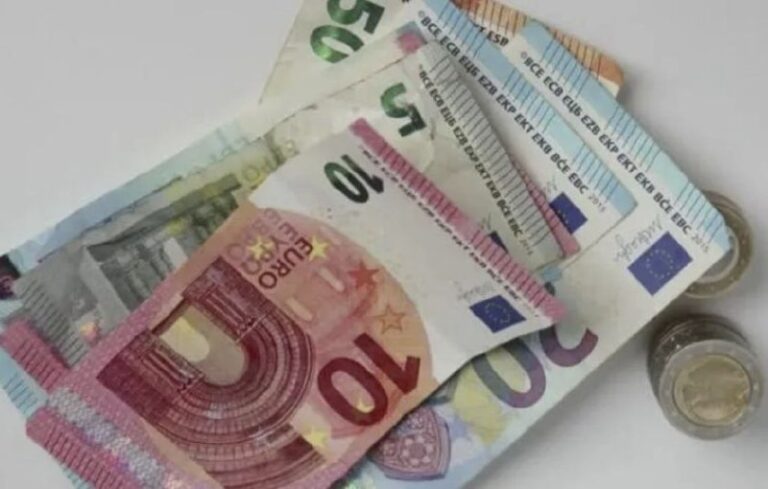 Due settimane fa sono tornata dalla Spagna e ho subito invitato la mia ex nuora e mia nipote a farmi visita.