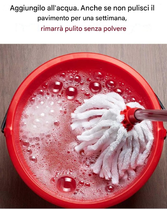 "Il Trucco della Nonna: Aggiungi Questo all’Acqua e il Pavimento Rimarrà Pulito per Giorni"