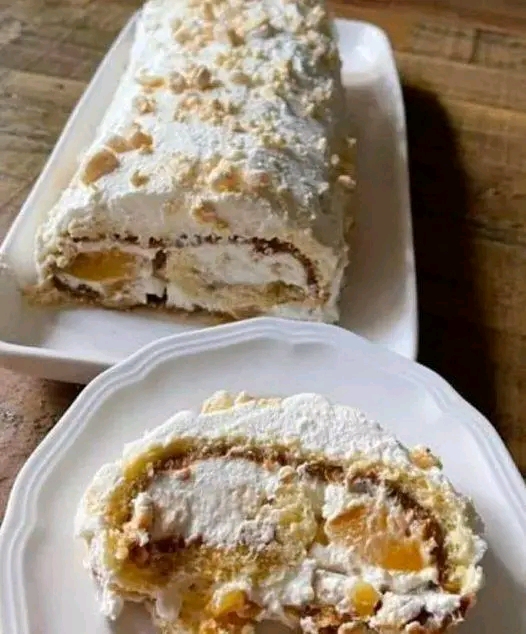 PIONONO FARCITO CREMOSO CON DULCE DE LECHE, PESCHE E MERINGHE