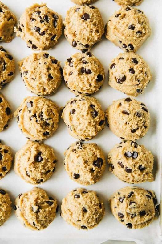 Biscotti 8 Bicchieri: il Segreto Dolcissimo senza Burro né Uova che Stupirà Tutti!