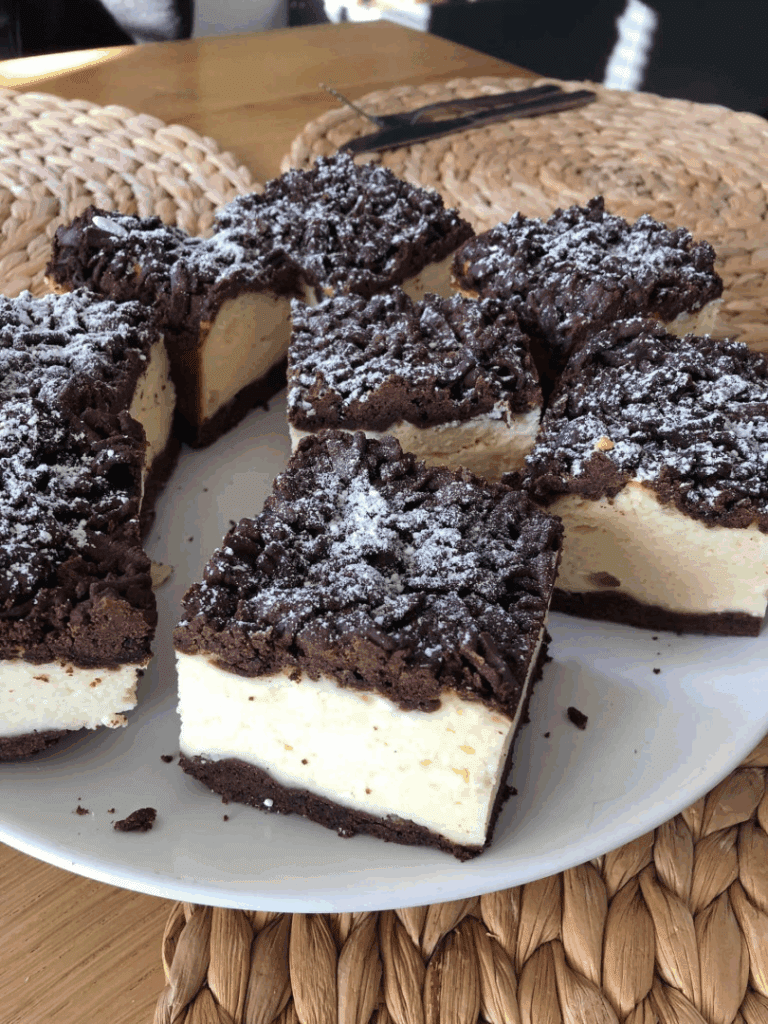 Cheesecake Reale alla Ricotta: Il Trionfo del Gusto tra Frolla e Cremoso"