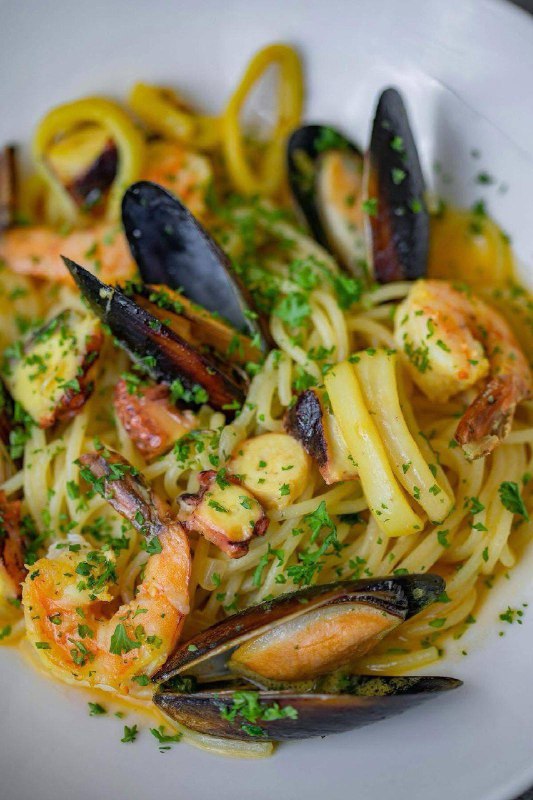 Un’esplosione di mare nel piatto: Linguine ai frutti di mare