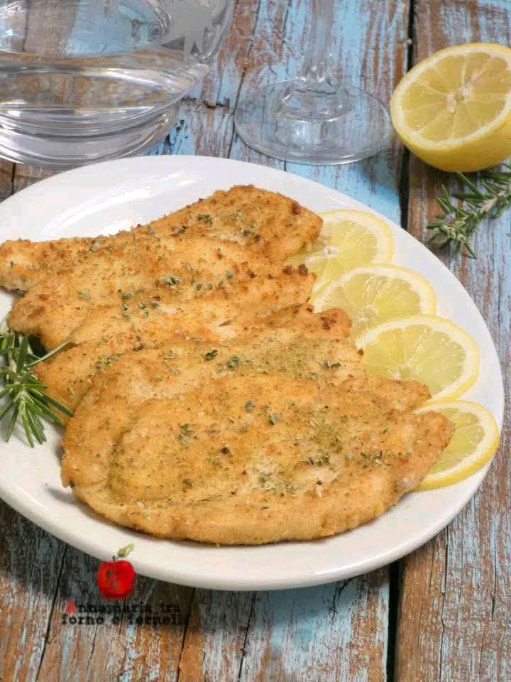 Petto di pollo croccante senza uova: la cotoletta leggera che conquista tutti