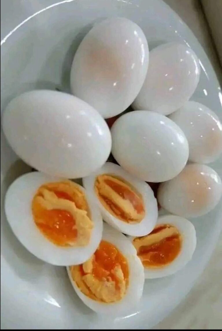 I medici rivelano che mangiare uova causa... Scopri di più