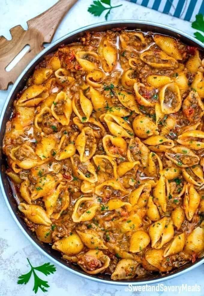 Conchiglie Cremose al Manzo: il comfort food che conquista tutti!