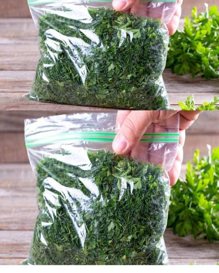 Come conservare il prezzemolo fresco per un mese: il segreto di uno chef