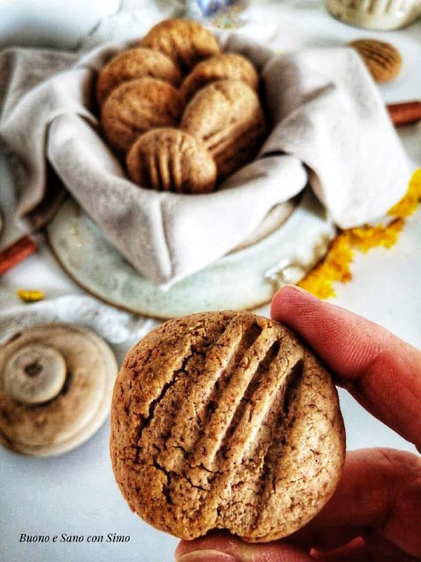 Biscotti al Burro di Arachidi Senza Glutine e Latticini: Piccoli Peccati di Gola Facili e Veloci