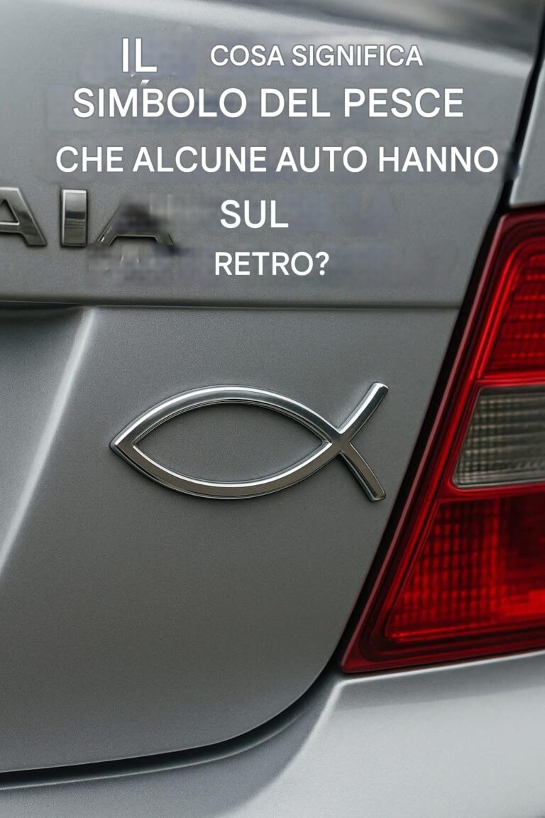 Che significato ha il piccolo simbolo a forma di pesce sul retro di alcune auto e a cosa serve?